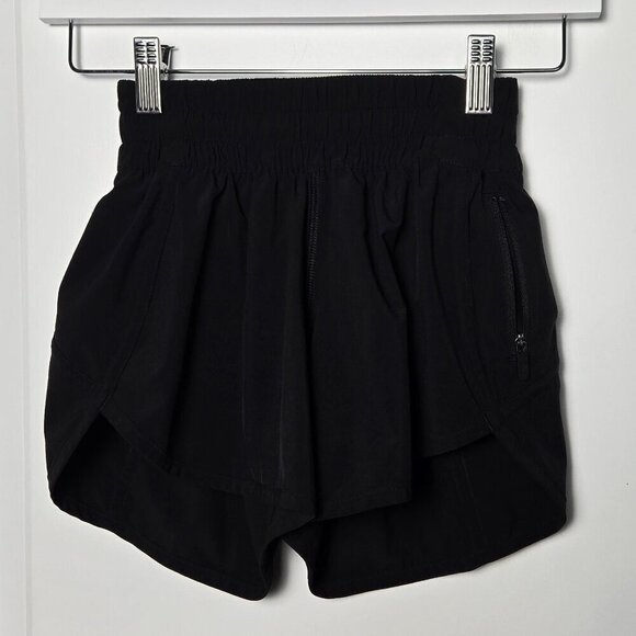 Lululemon Tracker Short V *4" - 0 Black - Picture 3 of 8